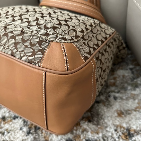 COACH 2007 TAN LEATHER JACQUARD CANVAS SHOULDER BAG WITH ORIGINAL HANGTAG - Picture 7 of 15